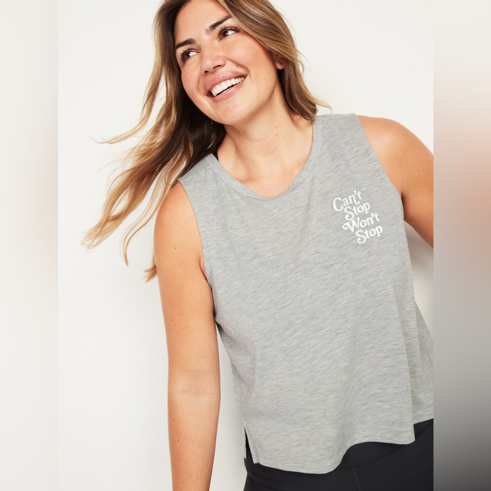 Old Navy 🟣 GUC Size Large UltraLite Cropped Tank Top